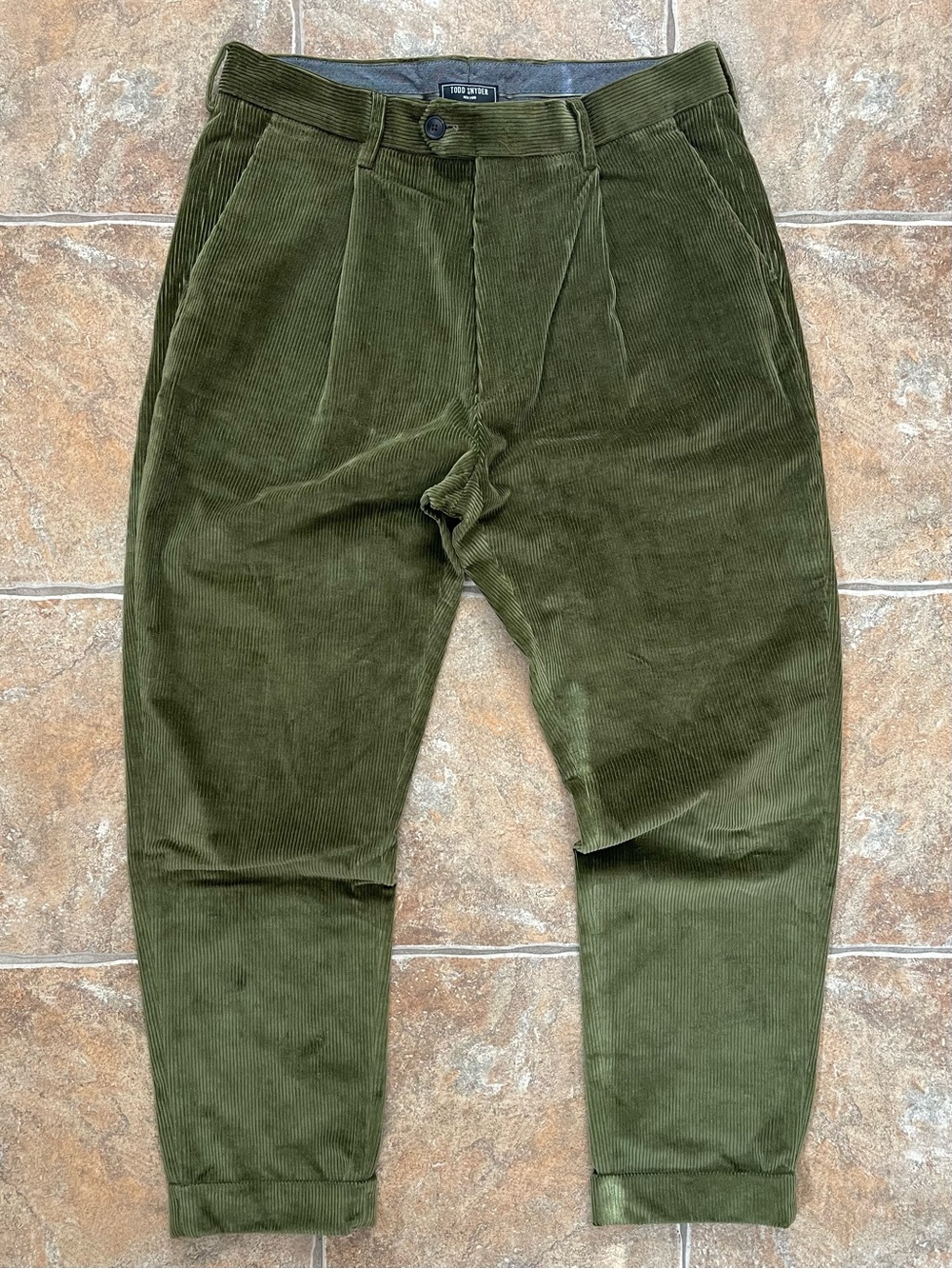 Todd Snyder Italian Corduroy Madison Trouser in Pistachio